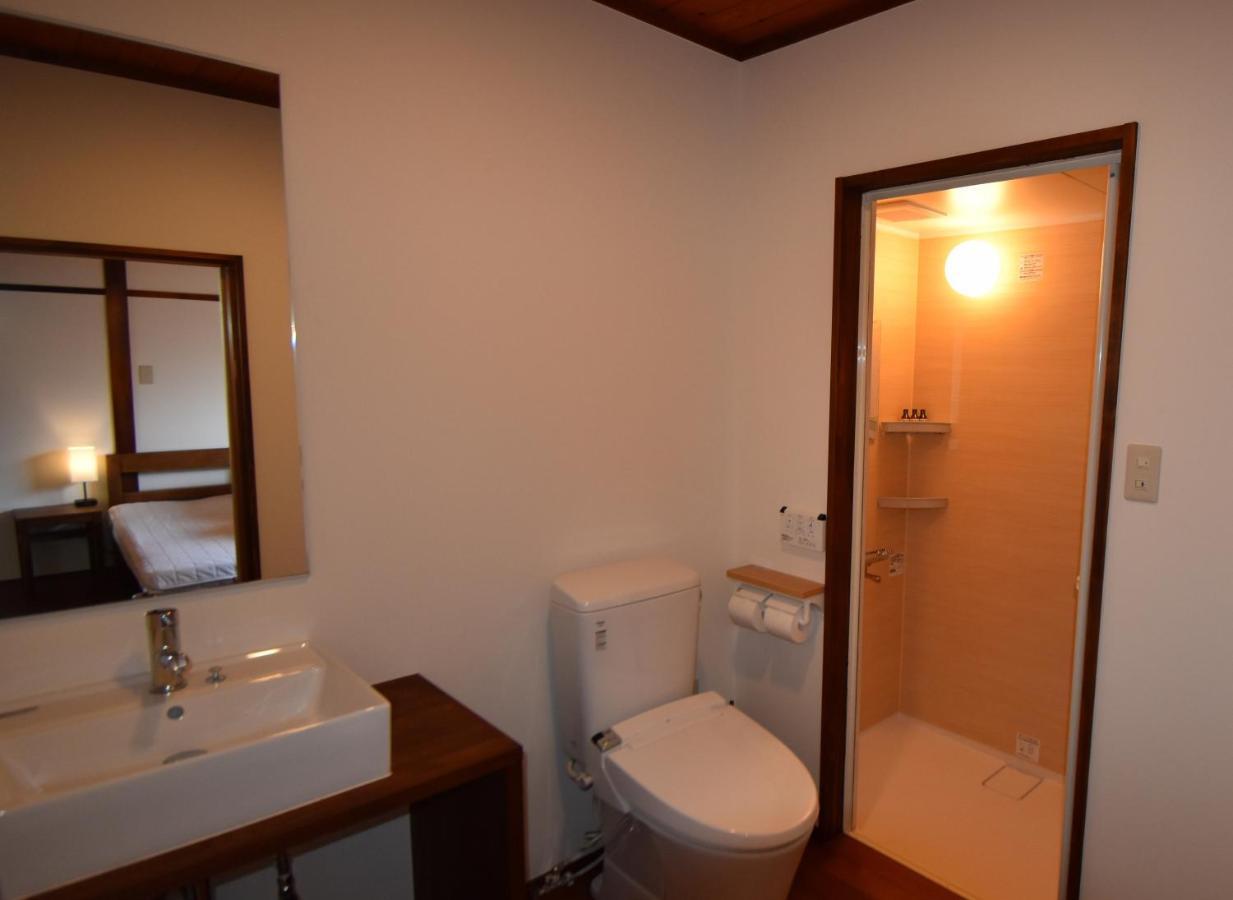 Quaint House Naoshima Hotel Exterior photo